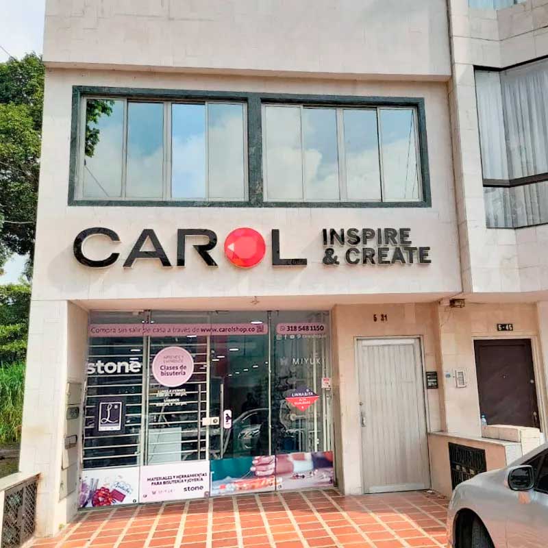 Fachada de la tienda Carol Cali Sur