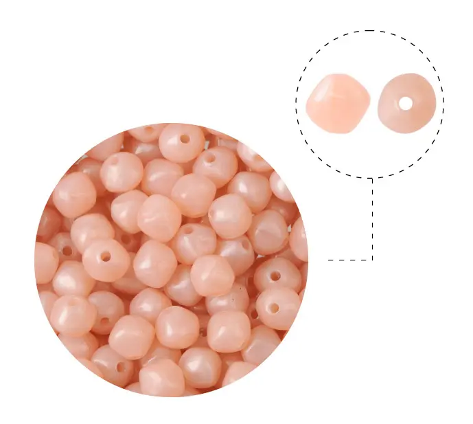 Piedra plastica rombo con efecto peach 8mm x 50g(Aprox 174und)