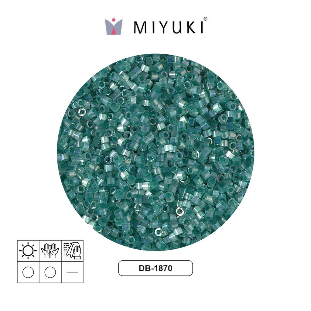 Miyuki delica 11/0 DB1870 color lined emerald AB x 50g